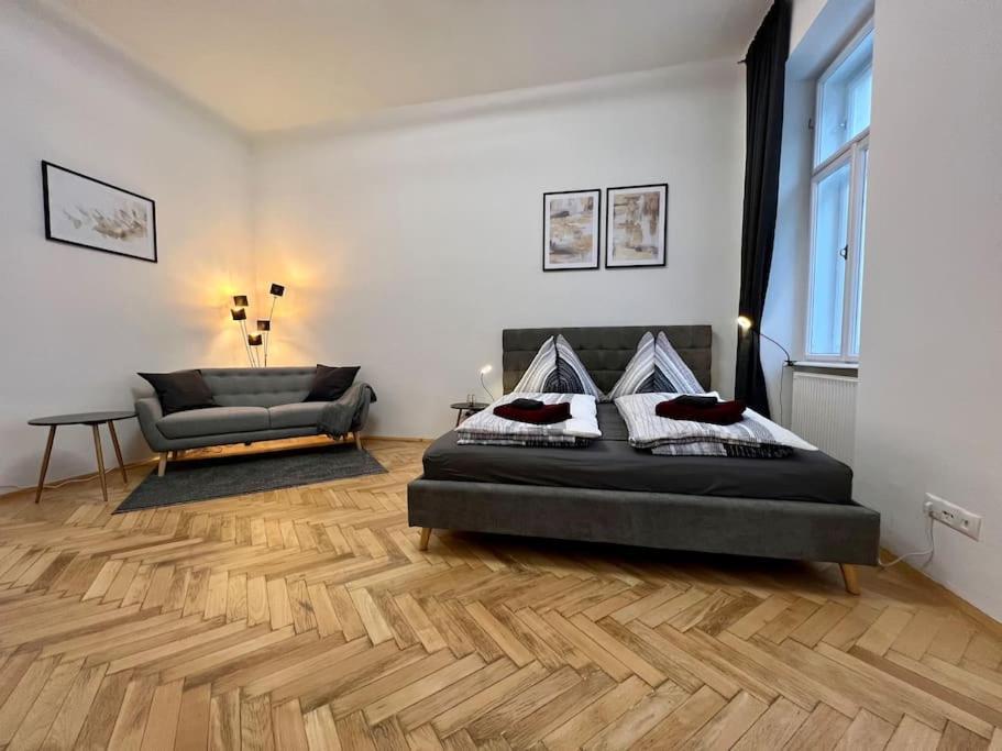 Little Cozy Residence - Enjoy Viennas Spring Season Екстериор снимка