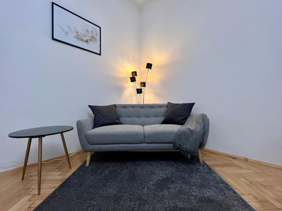 Little Cozy Residence - Enjoy Viennas Spring Season Екстериор снимка